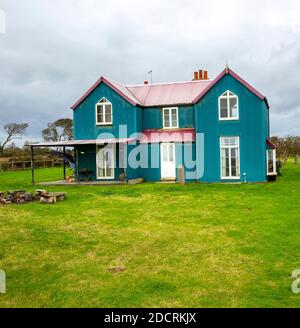 Tower House construit c1893 Shooting Lodge en fer ondulé bâtiment, Bawdsey, Suffolk, Angleterre, Royaume-Uni Banque D'Images
