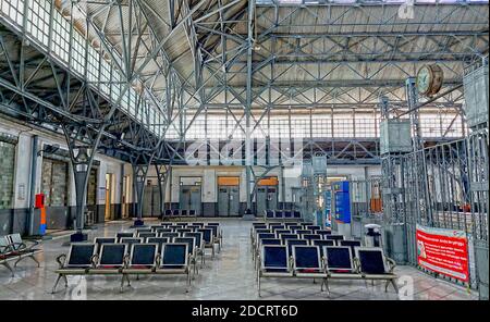 Stasiun Tanjung Priok, gare ferroviaire, bâtiment du patrimoine à Jakarta, Indonésie Banque D'Images