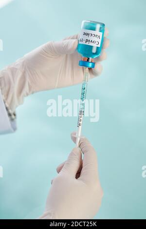 Vaccin COVID-19 Banque D'Images