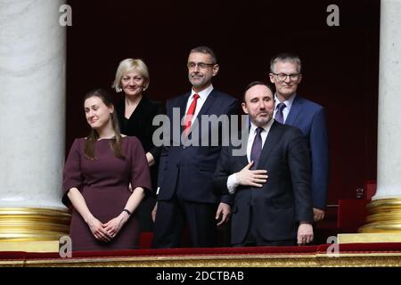 Lituanie la délégation du Parlement participe à une session de questions au gouvernement à l'Assemblée nationale française à Paris, France, le 11 avril 2018. Photo de Henri Szwarc/ABACAPRESS.COM Banque D'Images