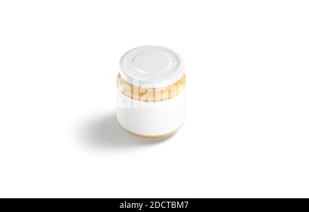 Petit pot en verre vierge avec étiquette et maquette de beurre d'arachide Banque D'Images