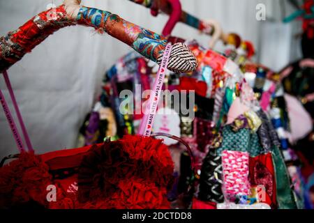 Détail de la collection de Manuela Fildalgo (finaliste de la mode) 33e Festival international de la mode et de la photographie qui s'est tenu à Villa Noailles, à Hyères, en France, le 28 avril 2018. Photo de Marie-Paola Bertrand-Hillion/ABACAPRESS.COM Banque D'Images