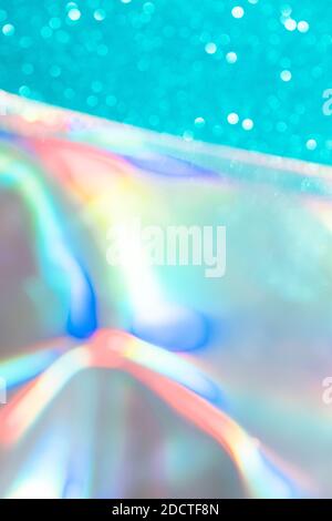 Abstrait mixte holographique bleu ai aqua flou scintillant fond brillant. Film arc-en-ciel au néon liquide style licorne. Style bokeh brillant. Festiv Banque D'Images