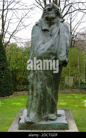 Auguste Rodin (1840-1917). Sculpteur français. Monument à Balzac, 1898. Bronze. Musée Rodin. Paris. France. Banque D'Images