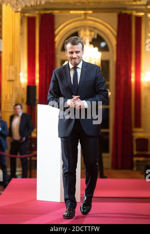 Le président français Emmanuel Macron présente ses vœux du nouvel an à la presse à l'Elysée Palace de Paris, France, le 3 janvier 2018. Photo par Eliot Blondt/ABACAPRESS.COM Banque D'Images