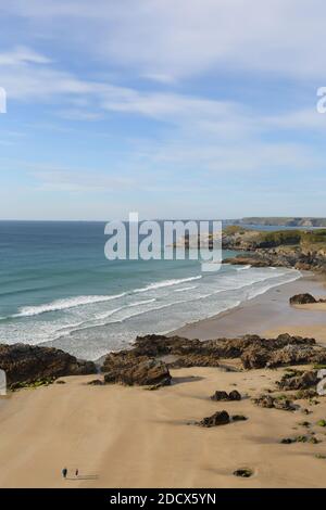 Surplombant le sentier de la côte sud-ouest , Watergate Bay . Newquay, Cornwall, Angleterre, Royaume-Uni. - Banque D'Images