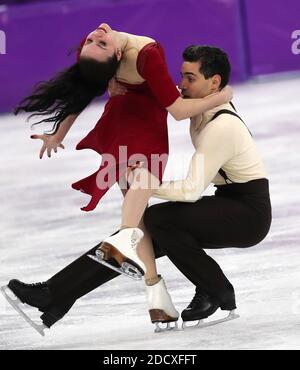 Anna Cappellini et Luca Lanotte (ITA) se produisent à l'épreuve de danse libre de patinage artistique pendant les Jeux Olympiques d'hiver de Pyeongchang 2018 à Gangneung Ice Arena. PyeongChang, Corée du Sud, 20 février 2018. Photo de Giuliano Bevilacqua/ABACAPRESS.COM Banque D'Images