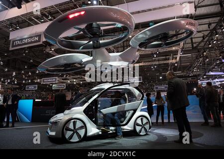 Salon international de l'automobile de Genève Affichez Airbus Audi lors du 88e salon international de l'automobile de Genève qui s'est tenu au Centre de congrès de Palexpo à Genève, en Suisse, le 12 mars 2018. Photo de Loona/ABACAPRESS.COM Banque D'Images