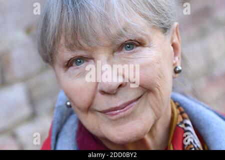 Marina Vlady pose pour une séance photo lors du 8eme Festival 2 Valenciennes a Valenciennes, France le 21 Mars 2018. Photo d'Aurore Marechal/ABACAPRESS.COM Banque D'Images