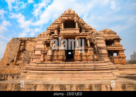 Sasbahu Temple ou SAS Bahu Mandir est un temple jumeau hindou dans la ville de Gwalior dans l'état de Madhya Pradesh en Inde Banque D'Images