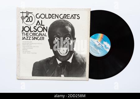 Al Jolson le chanteur original de Jazz 20 Golden Greats vinyle Record - montrant Jolson en train de jouer à blackface Banque D'Images