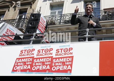 'La France Insoumismon' célèbre la première année de la présidence Macron à la place de l'Opéra, Paris, France, le 5 mai 2018. Photo de Henri Szwarc/ABACAPRESS.COM Banque D'Images