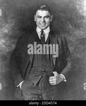 JACK DEMPSEY (1895-1983) boxeur américain vers 1925 Banque D'Images