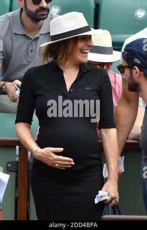 L'actrice Shirley Bousquet, enceinte, participe à l'Open de France 2018 - septième jour à Roland Garros le 3 juin 2018 à Paris, France. Photo de Laurent Zabulon/ABACAPRESS.COM Banque D'Images