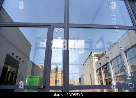 Vue extérieure du nouveau siège du Parti socialiste (PS) à Ivry-sur-Seine, en périphérie de Paris, France, le 19 août 2018. Photo d'Alain Apaydin/ABACAPRESS.COM Banque D'Images