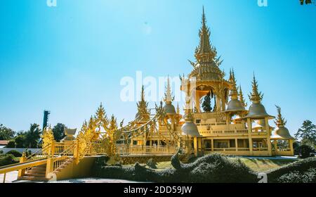 Wat Rong Khun, le Temple blanc de Chiang Rai, province de Chiang Mai, Thaïlande Banque D'Images