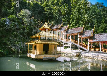 Temple Wat Tham Chiang Dao, grotte dans la province de Chiang Mai, Thaïlande Banque D'Images