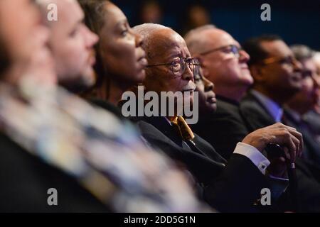 L'ancien maire de New York, David Dinkins, assiste à l'allocution de l'État de la ville à Symphony Space le 10 janvier 2019 à New York. Banque D'Images