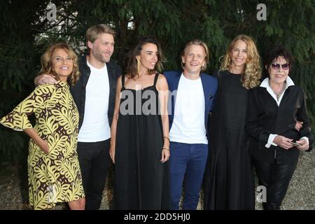 Nicole Calfan, Tom Dingler, Elodie Bouchez, Alex Lutz, Pascale arbillot et Dani vus au Guy Photocall dans le cadre du 11ème Festival du film d'Angoulême, France, le 23 août 2018. Photo de Jerome Domine/ABACAPRESS.COM Banque D'Images