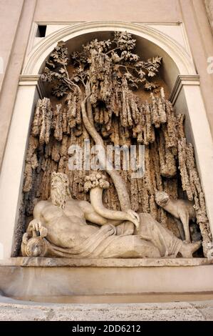 Italie, Rome, Quattro Fontane (quatre fontaines), fontaine du Tibre Banque D'Images