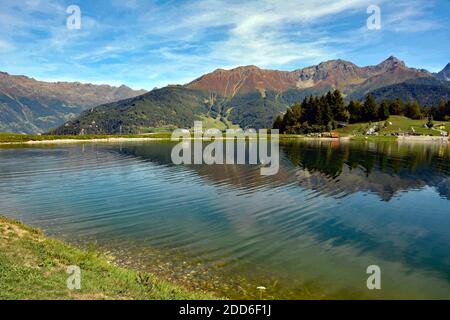 Zone de loisirs Wolfsee près de Fiss dans le Tyrol Banque D'Images