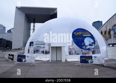 Lorant Deutsch et son épouse Marie-Julie Baup assistant à Cap sur la Sante Mentale à la Défense, près de Paris, France, le 14 mai 2018. Photo d'Alain Apaydin/ABACAPRESS.COM Banque D'Images