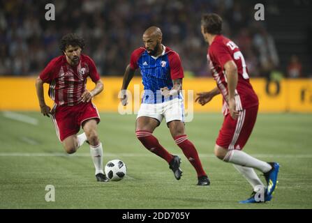 Thierry Henry lors d'une exposition de football entre l'équipe nationale française de football de la coupe du monde 1998 et la FIFA 98 composée d'anciens joueurs internationaux, pour marquer le 20e anniversaire de la victoire de la coupe du monde 1998 en France, le 12 juin 2018 à l'U Arena de Nanterre, près de Paris. Photo par ELIOT BLONDT/ABACAPRESS.COM Banque D'Images