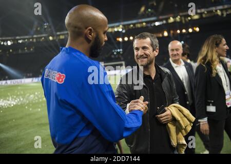 Thierry Henry, Guillaume Canet lors d'une exposition de football entre l'équipe nationale française de football de la coupe du monde 1998 et FIFA 98 composée d'anciens joueurs internationaux, pour marquer le 20e anniversaire de la victoire de la coupe du monde 1998 en France, le 12 juin 2018 à l'U Arena de Nanterre, près de Paris. Photo par ELIOT BLONDT/ABACAPRESS.COM Banque D'Images