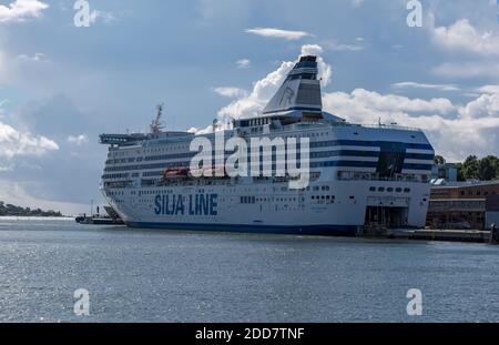 Silja Serenade bateau de croisière au port d'Helsinki Banque D'Images