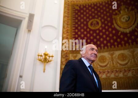 Le ministre de l'intérieur Gérard Collomb lors d'une conférence de presse sur la sécurité publique au Ministère de l'intérieur (Hôtel Beauvau), Paris, France, le 6 septembre 2018. Photo de Raphael Lafargue/ABACAPRESS.COM Banque D'Images