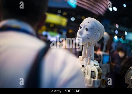 Un robot 3D imprimé grandeur nature est photographié au coin InMoov lors du salon VivaTech (Viva Technology) du 24 mai 2018 à Paris. Photo par ELIOT BLONDT/ABACAPRESS.COM Banque D'Images