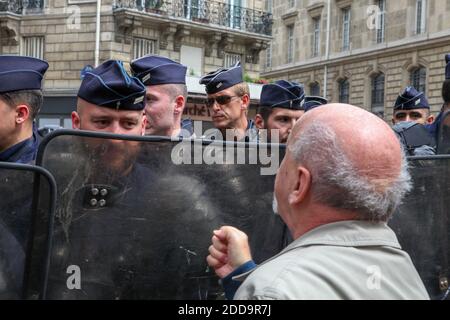 Manifestation à l'initiative de 65 associations et organisations, dont la France indépendante et la CGT Maree populaire à Paris, France, le 26 mai 2018. Photo de Nicolas Joubert /ABACAPRESS.COM Banque D'Images