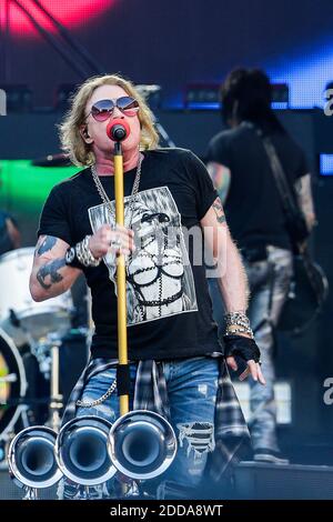 Le chanteur de Guns N' Roses Axel Rose se produit en direct au stade Matmut dans le cadre de sa tournée mondiale à Bordeaux, France, le 26 juin 2018. Photo de Thibaud Moritz/ABACAPRESS.COM Banque D'Images