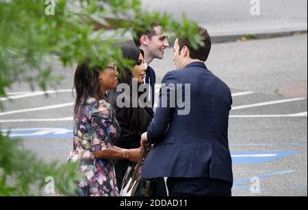 Kim Kardashian West quitte l'aile ouest de la Maison Blanche après avoir rencontré des responsables, dont le conseiller principal Jared Kushner, pour discuter de la réforme pénitentiaire le 30 mai 2018 à Washington, DC. Photo par Olivier Douliery/Abaca Press Banque D'Images