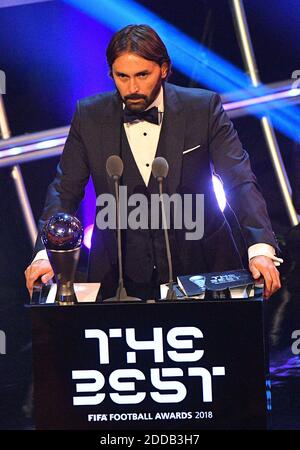 Reynald Pedros, responsable des femmes de Lyon, lors du meilleur salon FIFA 2018 Awards au Royal Festival Hall de Londres, Royaume-Uni, le 24 septembre 2018. Photo de Christian Liewig/ABACAPRESS.COM Banque D'Images