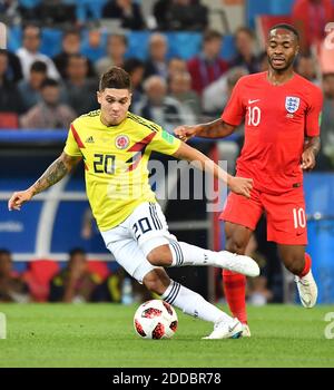 Juan Fernando Quintero en Colombie et Raheem Sterling en Angleterre lors de la coupe du monde de la FIFA 2018 1/8 finale Colombie contre Angleterre au stade Spartak, à Moscou, en Russie, le 3 juillet 2018. Photo de Christian Liewig/ABACAPRESS.COM Banque D'Images