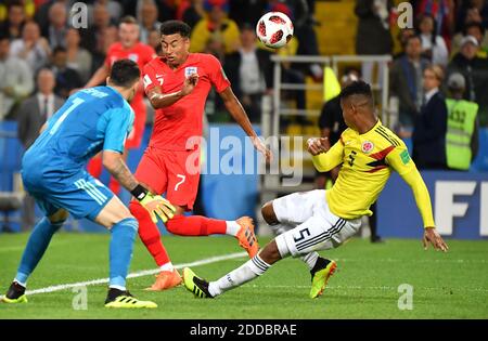 Jesse Lingard en Angleterre et Wilmar Barrios en Colombie lors de la coupe du monde de la FIFA 2018 1/8 finale Colombie contre Angleterre au stade Spartak, Moscou, Russie, le 3 juillet 2018. Photo de Christian Liewig/ABACAPRESS.COM Banque D'Images