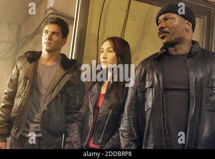 PAS DE FILM, PAS DE VIDÉO, PAS de TV, PAS DE DOCUMENTAIRE - UNE nouvelle équipe de gauche de la FIOM, Declan (Jonathan Rhys Meyers) Zhen (Maggie Q) et Luther (Ving Rhames) dans 'la mission: Impossible III'. Photo de piscine via KRT/ABACAPRESS.COM Banque D'Images