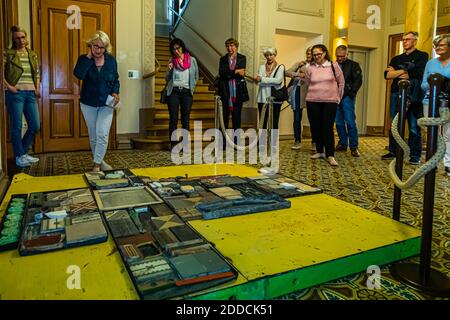 Art et cuisine. Délices culinaires comme association à une exposition d'art Banque D'Images