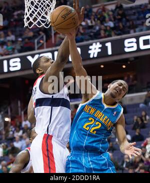 Jan 05, 2013: New Orleans Hornets point guard Brian Roberts 22 during an NBA  Basketball Herren