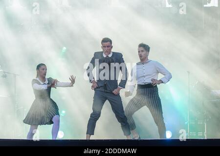 Le musicien belge Loic Nottet se produit en direct au festival de musique les Francofolies à la Rochelle, à l'ouest de la France, le 11 juillet 2018. Photo par Arnault Serriere/ABACAPRESS.COM Banque D'Images