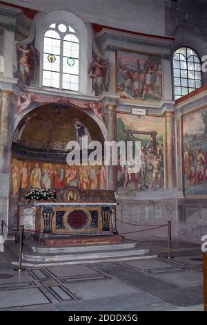 Roma, ROM, Italie, Italien; Santo Stefano al Monte Celio; Santo Stefano Rotondo; Basilique Saint-Etienne dans le Round sur la colline de Celian - intérieur Banque D'Images