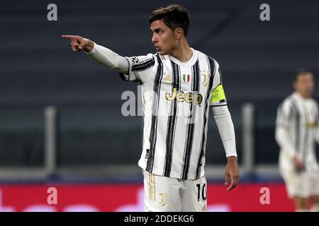 Turin, Italie. 24 novembre 2020. Paulo Dybala de Juventus FC réagit lors du match de football Stage G du groupe de la Ligue des Champions entre le Juventus FC et le stade Ferencvaros Juventus à Turin (Italie), le 24 novembre 2020. Photo Federico Tardito/Insidefoto Credit: Insidefoto srl/Alay Live News Banque D'Images