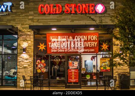 Augusta, GA USA - 11 22 20: Entrée de la crème glacée Cold Stone Banque D'Images