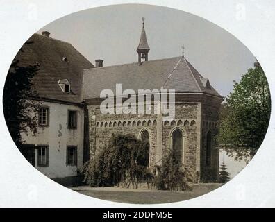 Markuskapelle die am Altenberger Dom à Altenberg im Bergischen Land, Deutschland 1920er Jahre. La chapelle à Altenberger Dom cathédrale à Altenberg dans la région de Bergisches Land, l'Allemagne des années 20. Banque D'Images