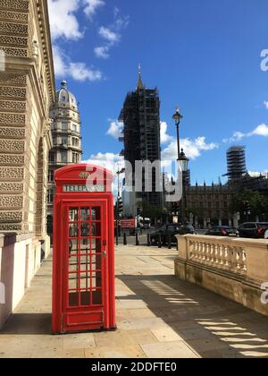 Red téléphone Boot à Londres Banque D'Images