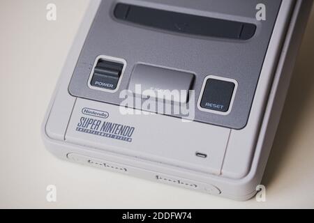 Console portable rétro SNES Classic Edition – Super Nintendo Entertainment Système Banque D'Images