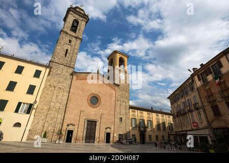 BOBBIO, ITALIE, 20 AOÛT 2020 - la cathédrale de Bobbio, Santa Maria Assunta, est une église paroissiale de Bobbio dans la province de Piacenza, Italie. Banque D'Images