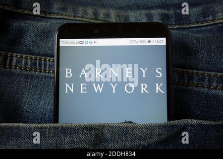 KONSKIE, POLOGNE - 21 décembre 2019 : logo Barneys New York Inc affiché sur le téléphone portable Banque D'Images