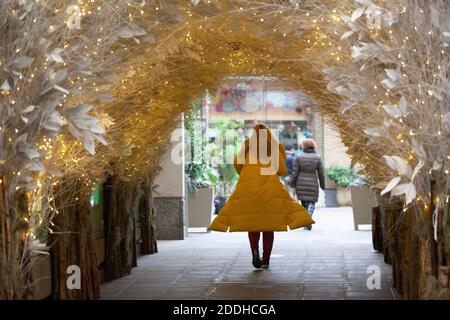 Londres, Royaume-Uni, 25 novembre 2020 : les magasins de Londres ne sont ouverts que pour Click and Collect jusqu'au 2 décembre, date de la fin du confinement en anglais. Anna Watson/Alay Live News Banque D'Images